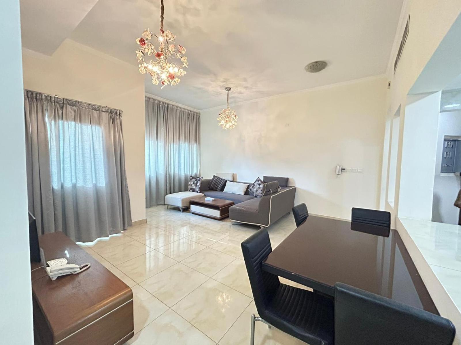 Al Hayat Suites Apartment 마나마 외부 사진