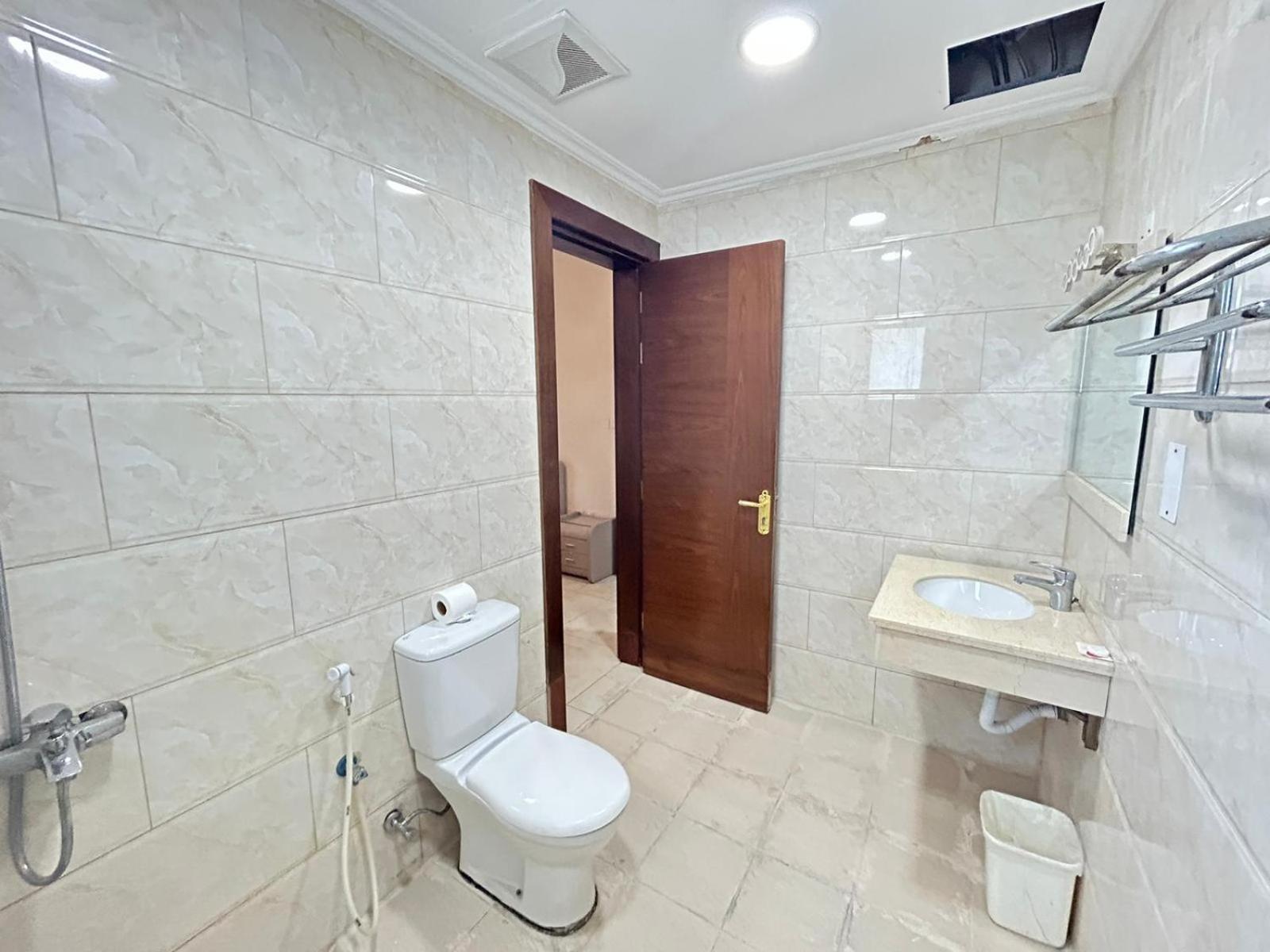 Al Hayat Suites Apartment 마나마 외부 사진