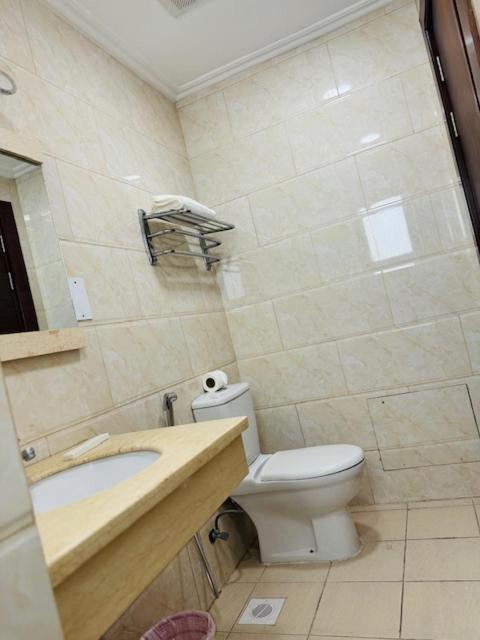 Al Hayat Suites Apartment 마나마 외부 사진